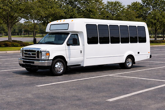 20-passenger minibus available for charter in Umatilla, OR